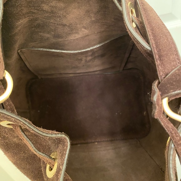 Michael Kors Leather bucket purse - Picture 4 of 4